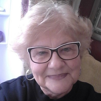 Picture of caregiver Helen featured in the testimonial.